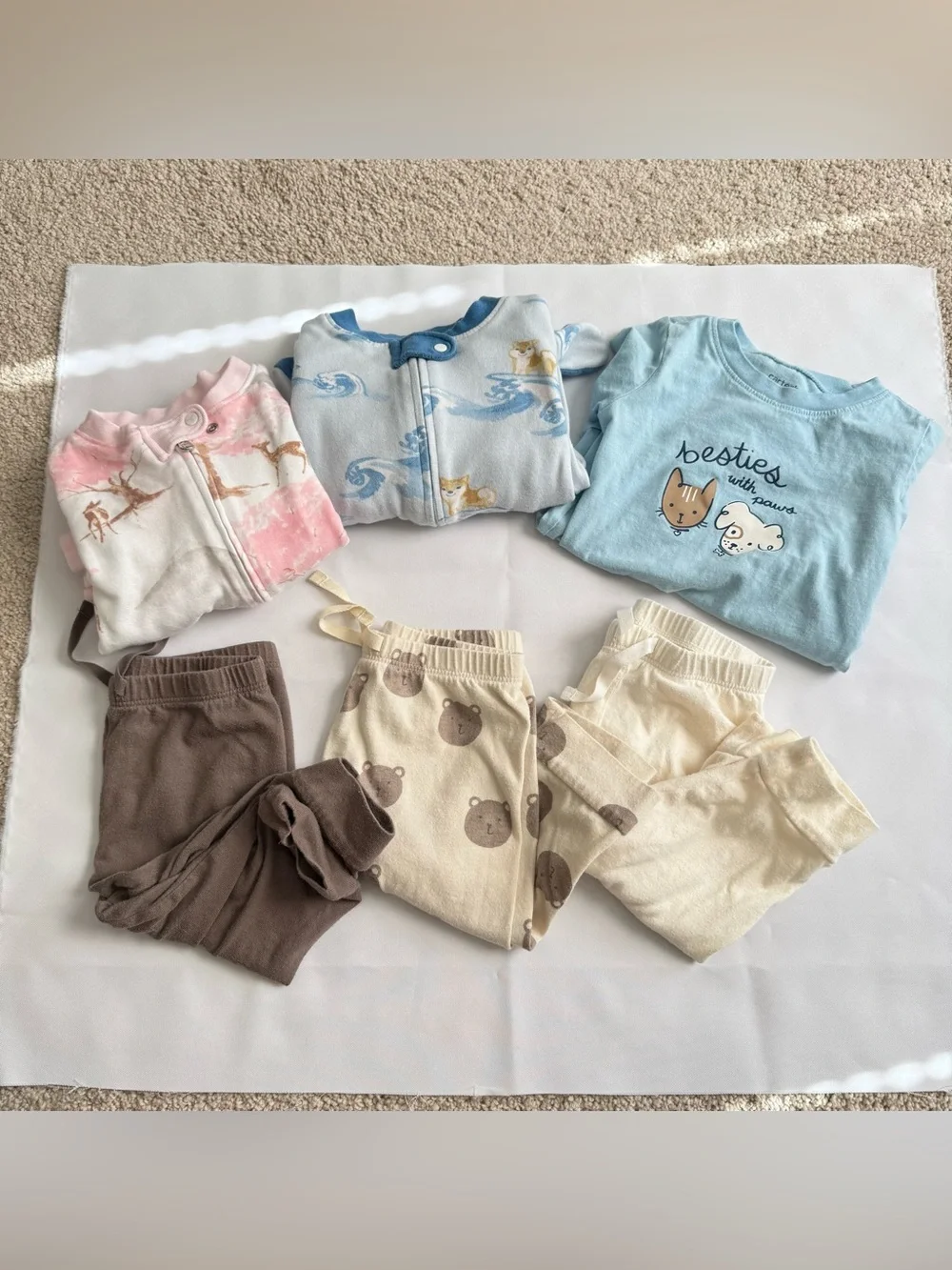 Baby Girl 9-12 months Dress, Onesie, T-shirts, Shorts bundle Carter’s GAP